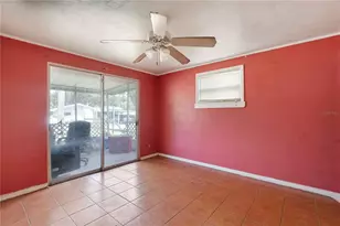 4246 Courier Ln W, Holiday, FL 34691 - Photo 9