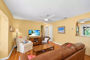1725 San Mateo Dr, Dunedin, FL 34698 - Photo 13