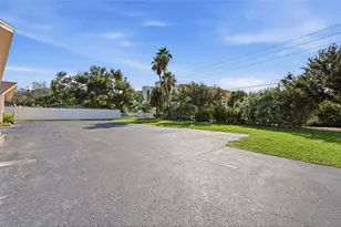 927 Gulf Blvd, Indian Rocks Beach, FL 33785 - Photo 23