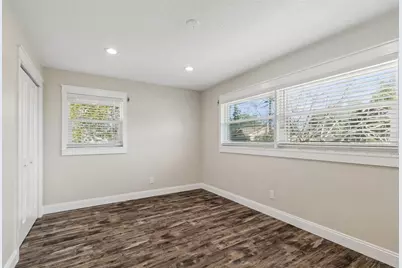 13548 Bellewood Avenue, Seminole, FL 33776 - Photo 23