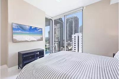 100 1st Avenue N #1407, Saint Petersburg, FL 33701 - Photo 29