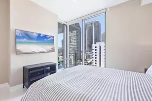 100 1st Ave N, Saint Petersburg, FL 33701 - Photo 29