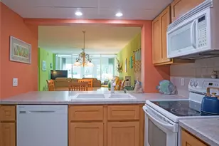 12300 Vonn Rd, Largo, FL 33774 - Photo 7