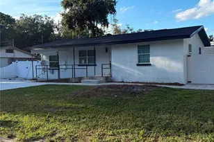 122 E 130th Ave, Tampa, FL 33612 - Photo 5