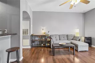13110 Arbor Isle Dr, Temple Terrace, FL 33637 - Photo 7