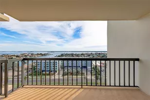 400 Island Way, Clearwater, FL 33767 - Photo 17