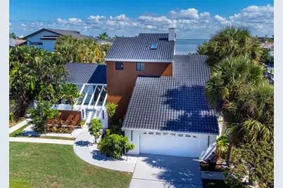 807 2nd Avenue S, Tierra Verde, FL 33715 - Photo 3