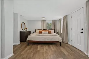 1806 E McBerry St, Tampa, FL 33610 - Photo 23