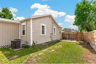 1806 E McBerry Street, Tampa, FL 33610 - Photo 27