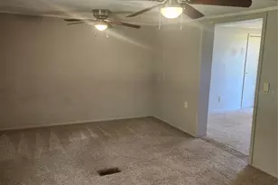 36650 Terry Rd, Dade City, FL 33523 - Photo 5