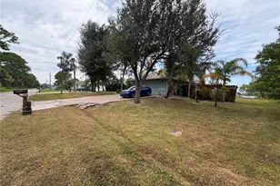 2633 SW Tanforan Blvd, Port Saint Lucie, FL 34987 - Photo 37