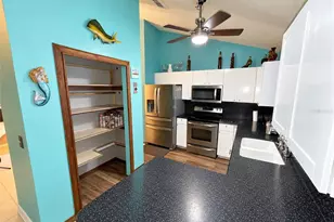 2633 SW Tanforan Blvd, Port Saint Lucie, FL 34987 - Photo 9