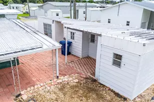 37234 Carol Ave, Zephyrhills, FL 33542 - Photo 43