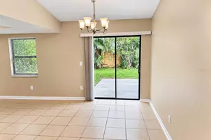 2821 Eagle Run Cir S, Clearwater, FL 33760 - Photo 7