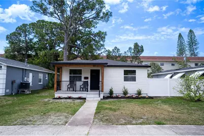 326 41st Avenue N, Saint Petersburg, FL 33703 - Photo 1
