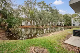 7100 Waterside Dr, Tampa, FL 33617 - Photo 3