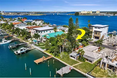 835 Bay Point Drive, Madeira Beach, FL 33708 - Photo 17
