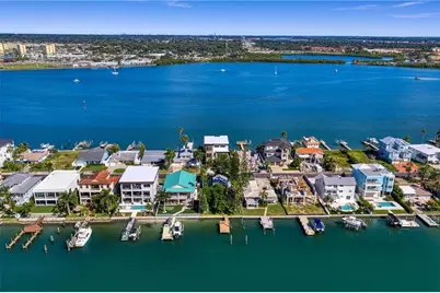 835 Bay Point Drive, Madeira Beach, FL 33708 - Photo 31