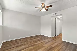 6340 Newtown Cir, Tampa, FL 33615 - Photo 7