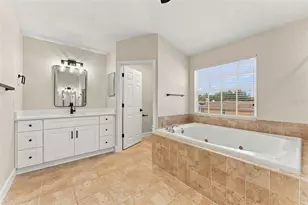 10102 Vista Pointe Dr, Tampa, FL 33635 - Photo 37