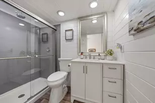 115 99th Ave, Treasure Island, FL 33706 - Photo 17