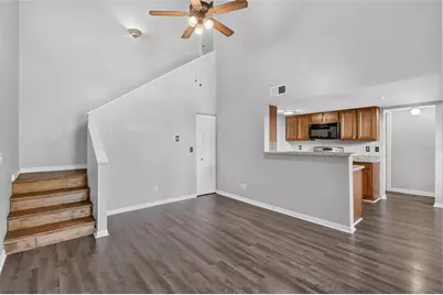 12145 Armenia Gables Circle, Tampa, FL 33612 - Photo 17