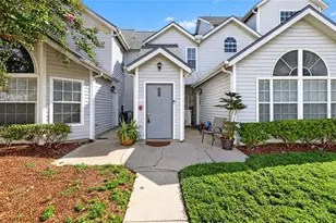 12145 Armenia Gables Cir, Tampa, FL 33612 - Photo 1