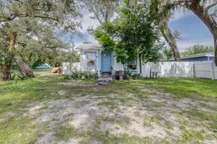 1802 E Annie St, Tampa, FL 33612 - Photo 1