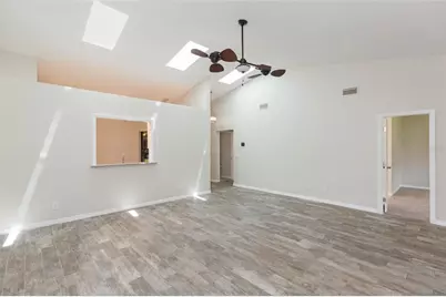 6541 Brentwood Drive, Zephyrhills, FL 33542 - Photo 13