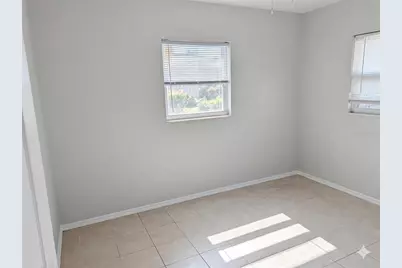 2334 38th Avenue N, Saint Petersburg, FL 33713 - Photo 7