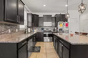 8706 Hinsdale Heights Dr, Polk City, FL 33868 - Photo 9