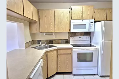 1344 Pine Ridge Circle E #H3, Tarpon Springs, FL 34688 - Photo 13
