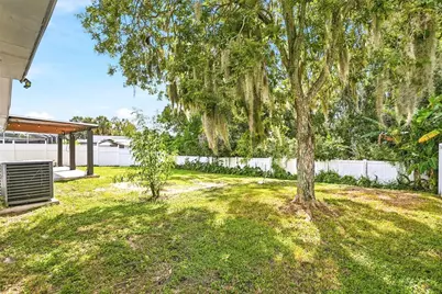 4206 Windtree Drive, Tampa, FL 33624 - Photo 45