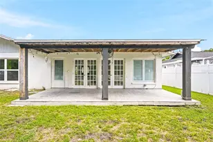 4206 Windtree Dr, Tampa, FL 33624 - Photo 41