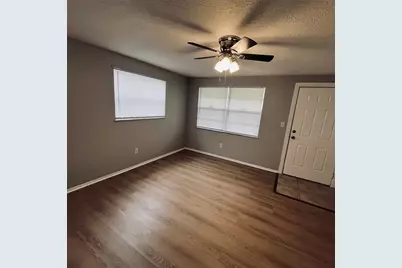 5450 Lisa Circle, Zephyrhills, FL 33542 - Photo 25