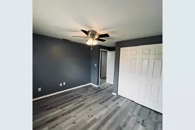5452 Lisa Circle, Zephyrhills, FL 33542 - Photo 21