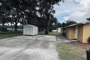 5452 Lisa Cir, Zephyrhills, FL 33542 - Photo 35