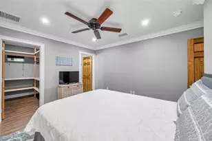 8 Citrus Dr, Palm Harbor, FL 34684 - Photo 61