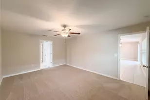39938 Harmon Grove Ct, Zephyrhills, FL 33540 - Photo 19