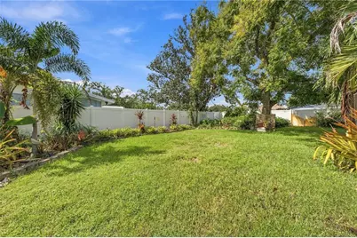 13510 Gibbons Pass, Tampa, FL 33613 - Photo 33