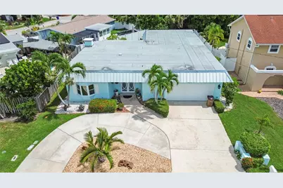 404 Harbor Drive S, Indian Rocks Beach, FL 33785 - Photo 3