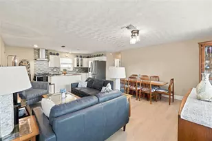 8030 5th St N, Saint Petersburg, FL 33702 - Photo 15