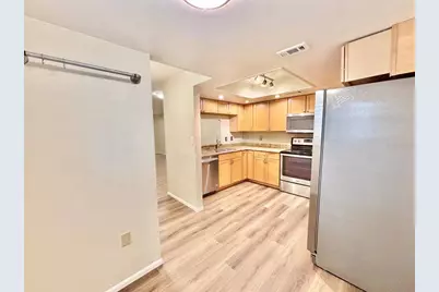 2661 Sabal Springs Circle #205, Clearwater, FL 33761 - Photo 5