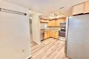 2661 Sabal Springs Cir, Clearwater, FL 33761 - Photo 5