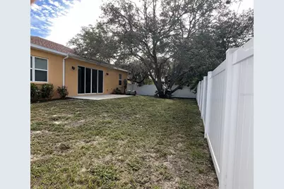 635 Kenneth Way, Tarpon Springs, FL 34689 - Photo 41