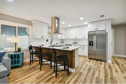2408 50th Street S, Gulfport, FL 33707 - Photo 15