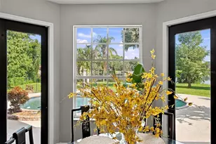 8022 Tierra Verde Dr, Tampa, FL 33617 - Photo 21