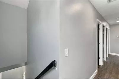 8022 Tierra Verde Drive, Tampa, FL 33617 - Photo 25