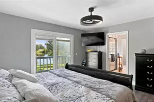 8022 Tierra Verde Dr, Tampa, FL 33617 - Photo 27