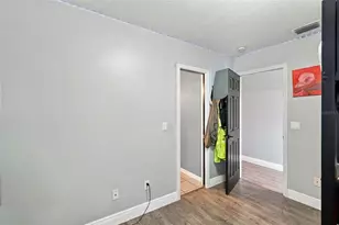 8022 Tierra Verde Dr, Tampa, FL 33617 - Photo 37